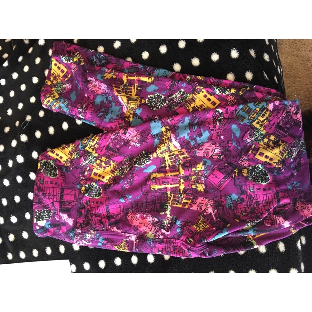 Lularoe Building Leggings OS